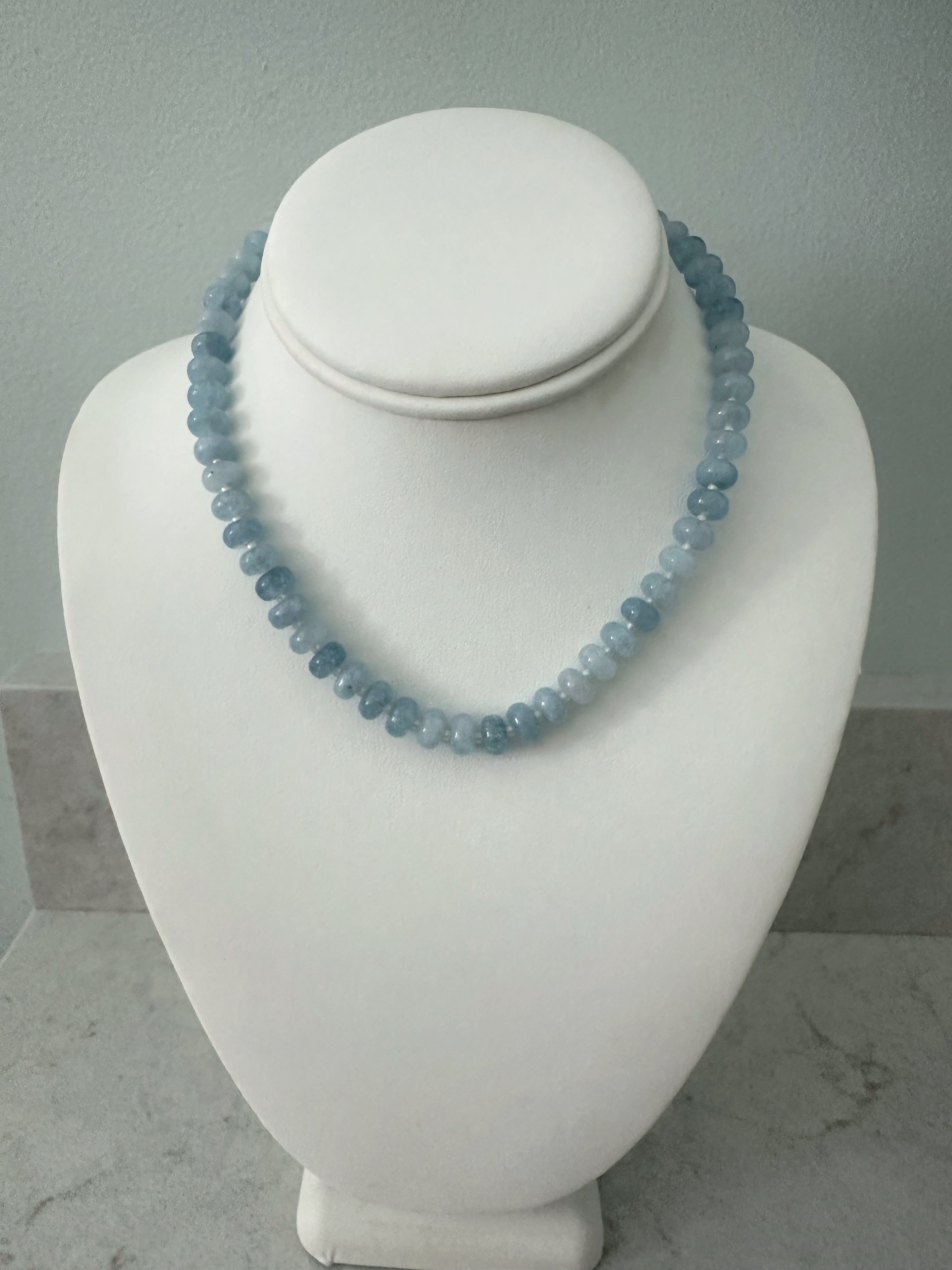 Beaded Gemstone Necklace (Blue Agate)